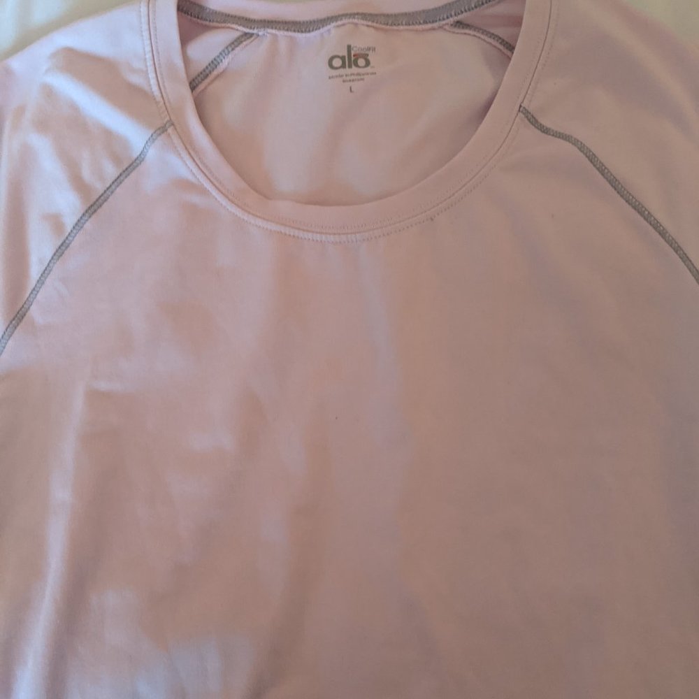 ALO Coolfit Crew & V-Neck Bundle - Picture 6 of 10